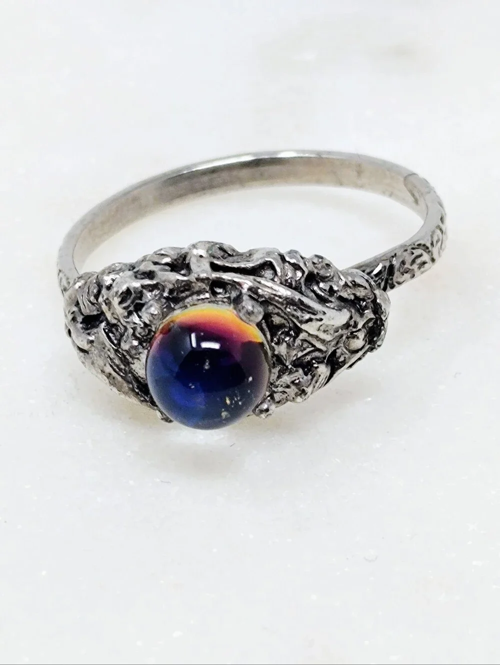 Size 7 Women's Vintage Mood Stone Ring